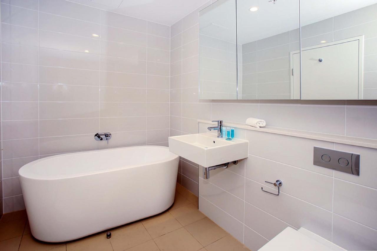 Gadigal Groove - Modern And Bright 3Br Executive Apartment In Zetland With Views سيدني المظهر الخارجي الصورة